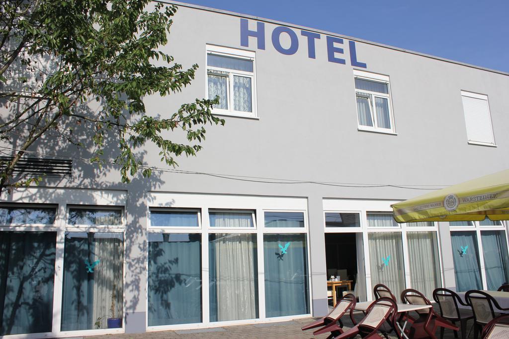 Hotel Rheinbruecke 莱茵费尔登 外观 照片